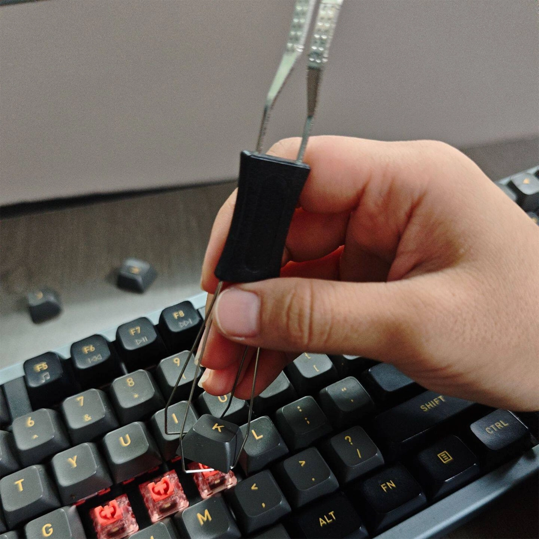 Keycap and Switch remover tool 2-in-1